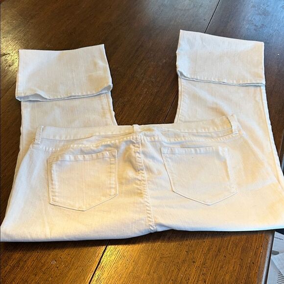 NYDJ White Jeans. Sz 16L NWOT - Picture 5 of 8